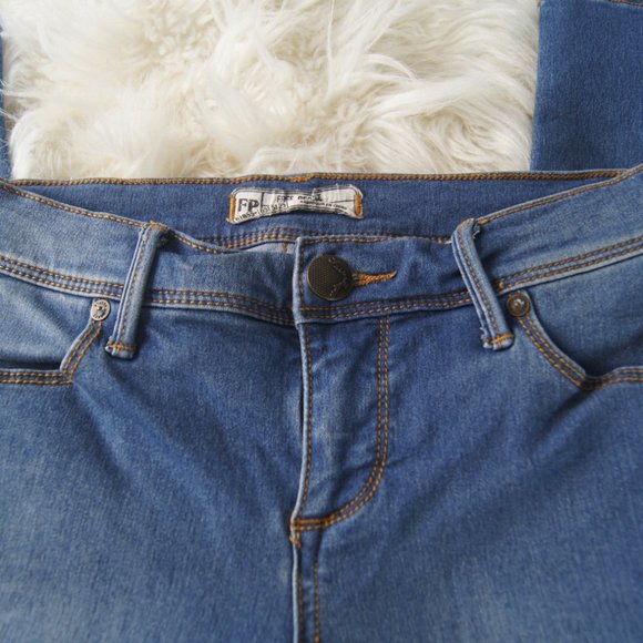Free People Skinny Jeans - Picture 4 of 6